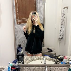 Meet your Posher, Mia